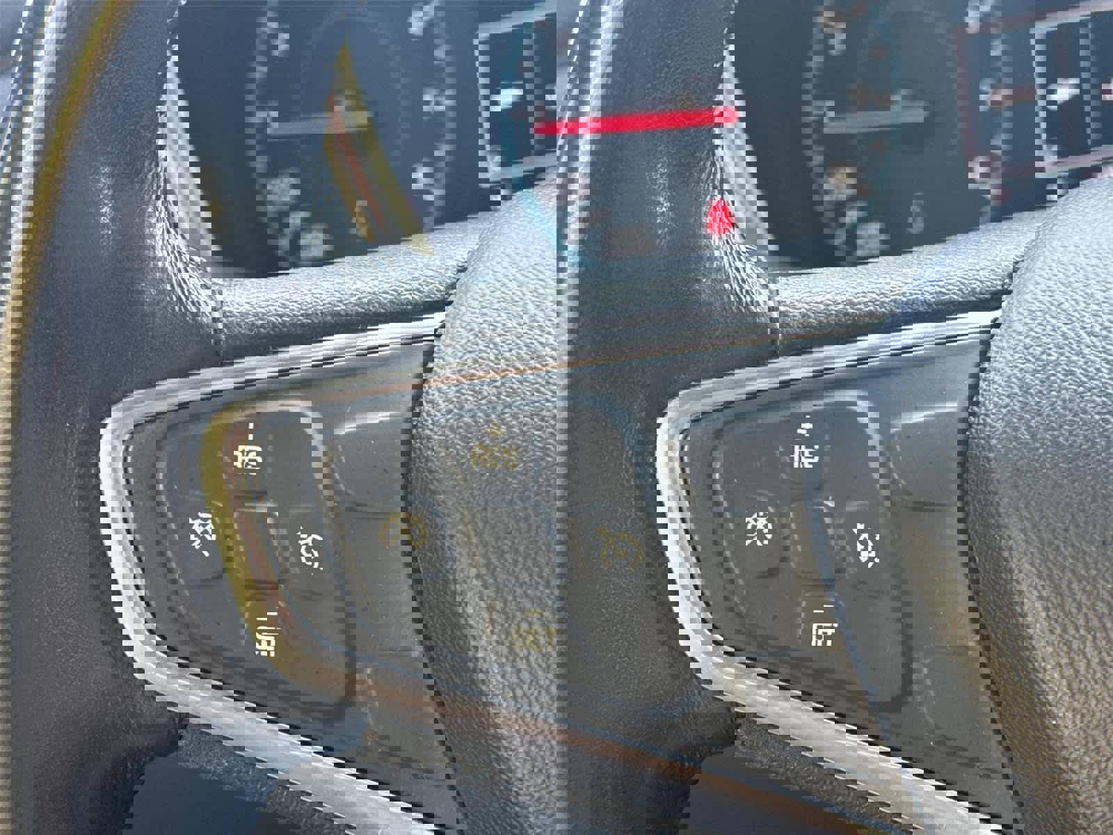 Used 2018 Chevrolet Equinox LT image 26