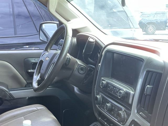Used 2015 Chevrolet Silverado 2500 LTZ AWD/4WD image 12