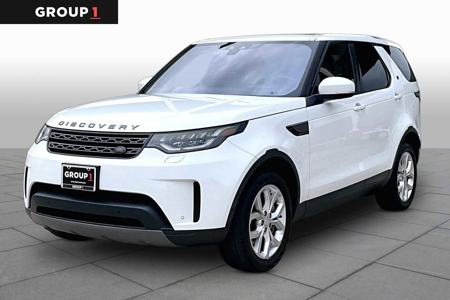 Used 2019 Land Rover Discovery SE AWD/4WD image 1