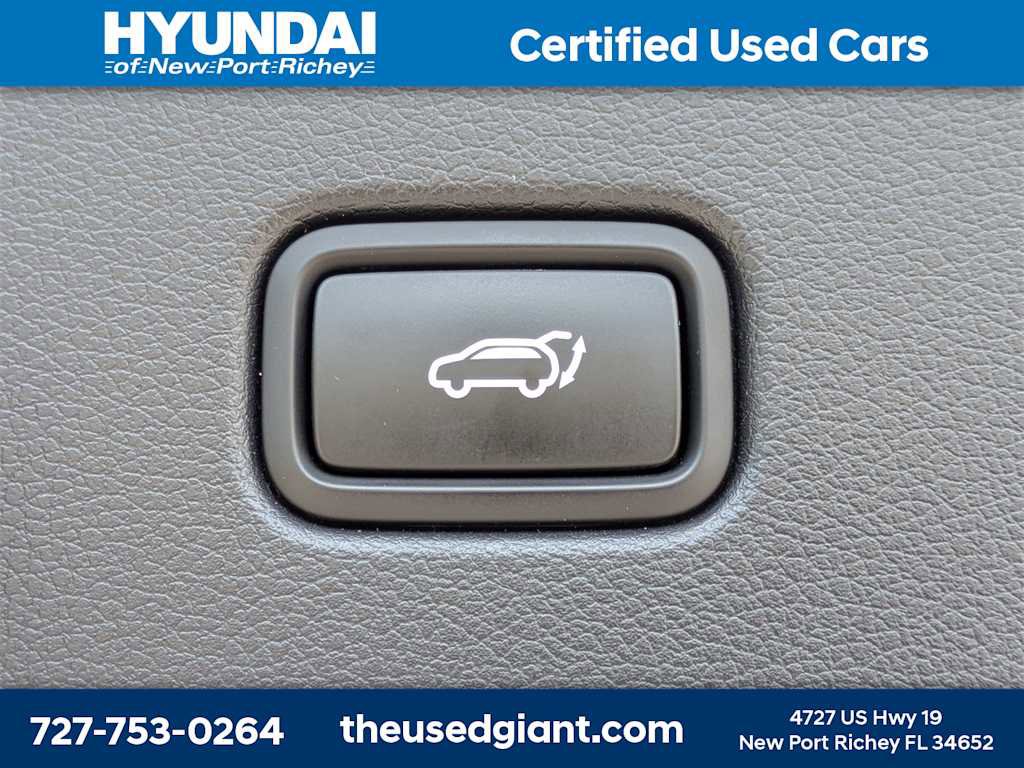 Used 2024 Hyundai Palisade Calligraphy image 13