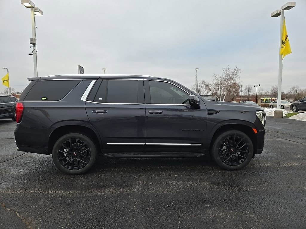 Used 2023 GMC Yukon Denali w/ LPO, Floor Liner Package image 5