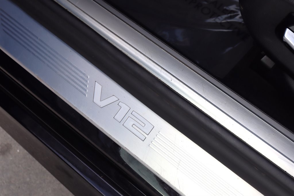 Used 2018 BMW M760i xDrive AWD/4WD image 47