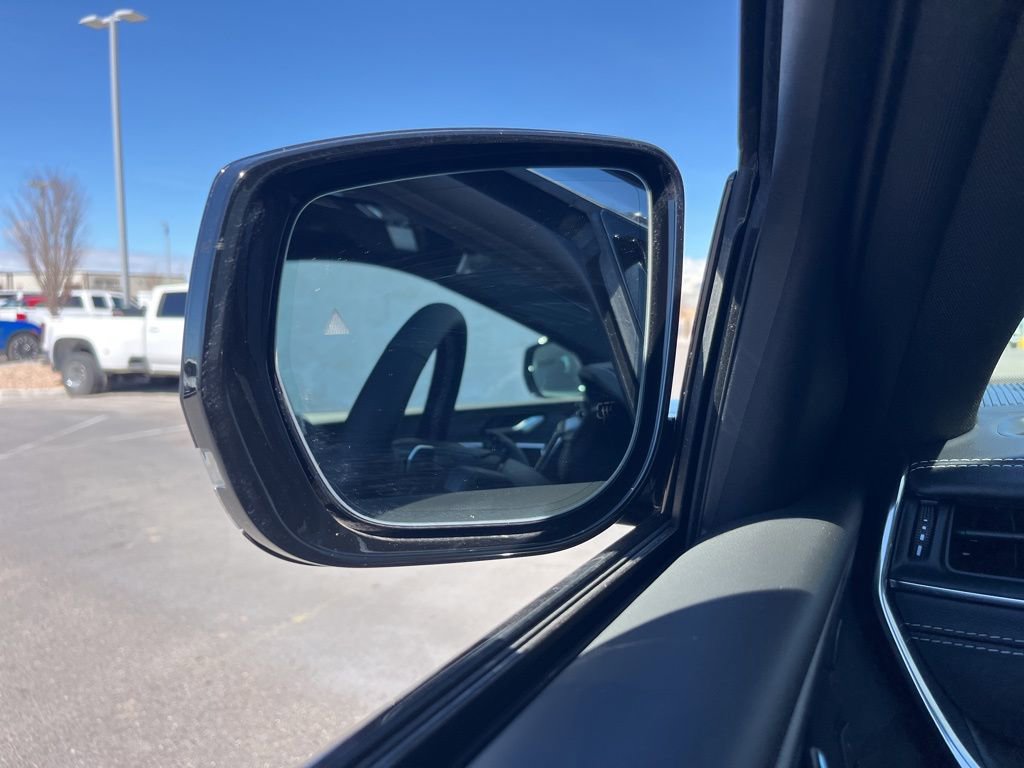 New 2025 Jeep Grand Cherokee Overland w/ Luxury Tech Group IV image 5