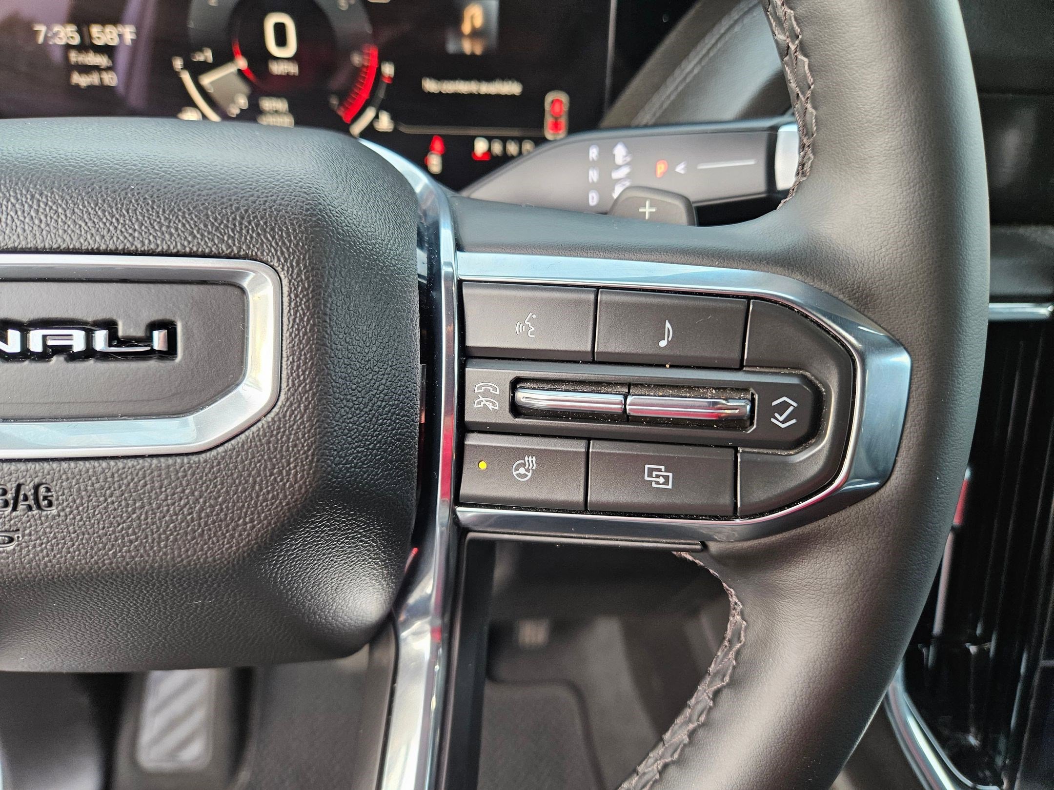 Used 2025 GMC Yukon Denali image 21