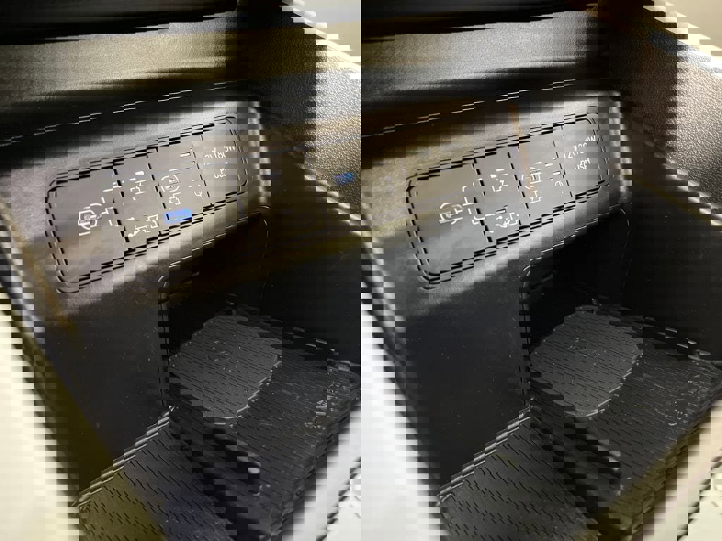 Certified 2025 Hyundai Tucson SEL FWD image 28