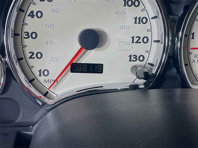 Used 2005 Saturn Vue 2WD w/ Appearance Pkg image 14