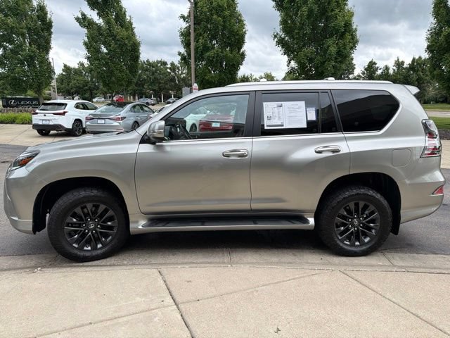 Used 2023 Lexus GX 460 Premium w/ Premium Package AWD/4WD image 4