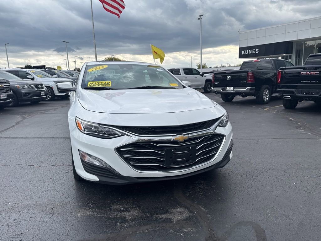 Used 2024 Chevrolet Malibu LT image 11