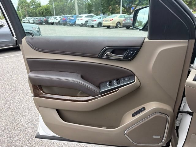 Used 2019 Chevrolet Suburban LT RWD image 10