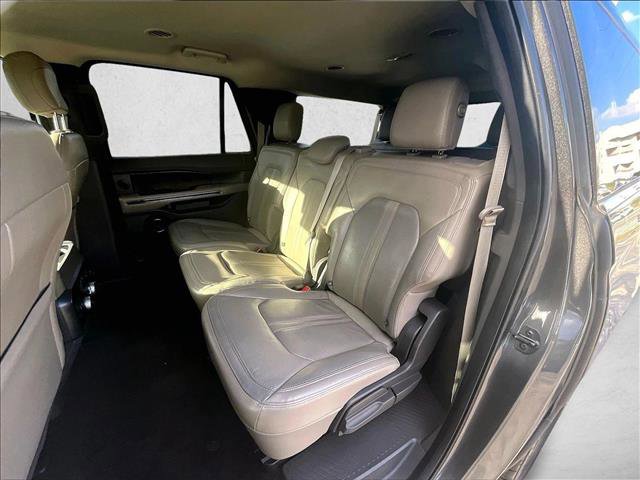 Used 2020 Ford Expedition Max Limited image 27
