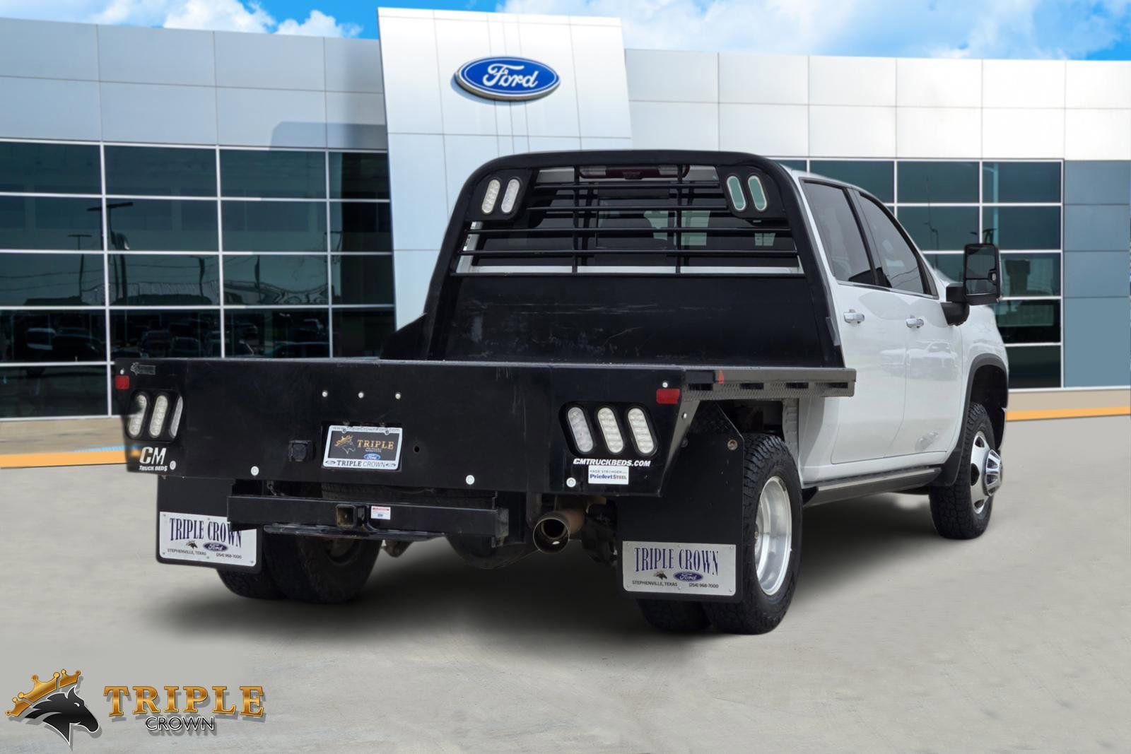 Used 2023 Chevrolet Silverado 3500 High Country w/ Technology Package image 5