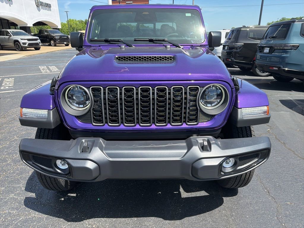 New 2026 Jeep Gladiator Sport AWD/4WD image 9