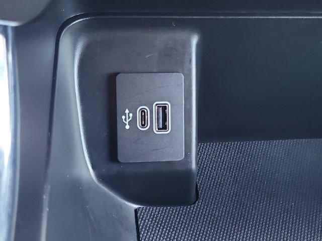 Used 2025 Ford F150 XLT w/ Equipment Group 302A MID AWD/4WD image 27