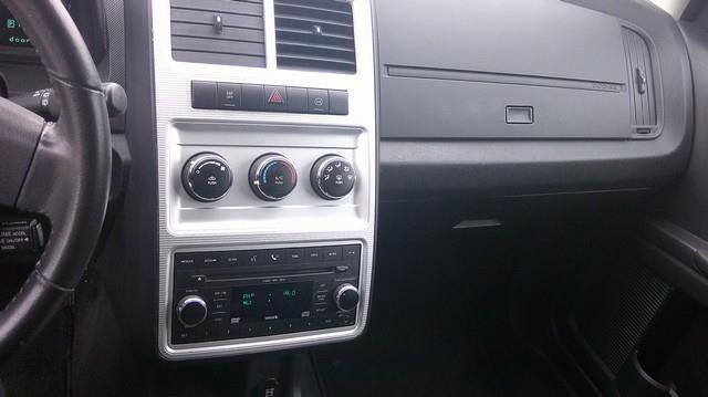 Used 2010 Dodge Journey SXT image 7