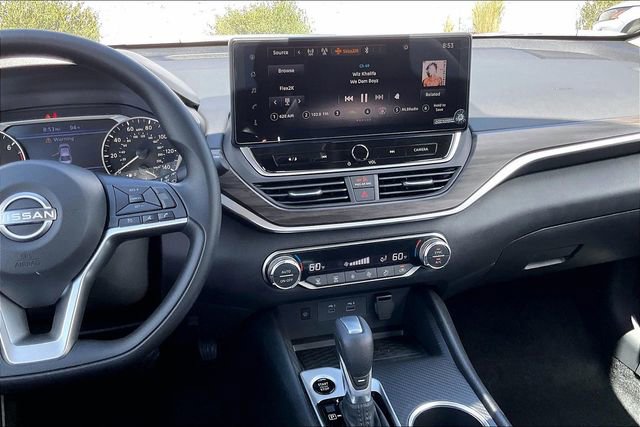 New 2026 Nissan Altima 2.5 SV FWD image 4
