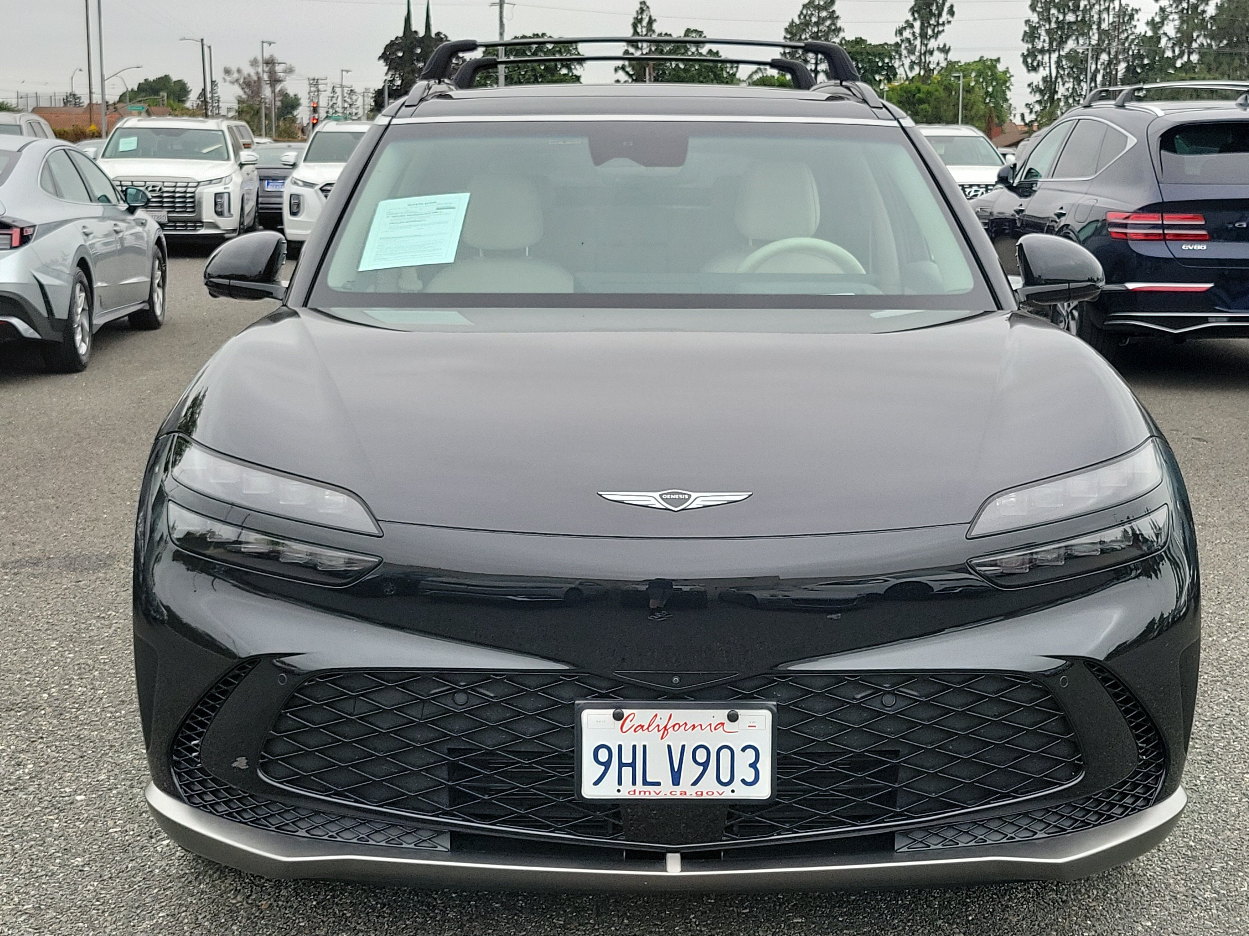 Certified 2023 Genesis GV60 Advanced AWD/4WD image 6
