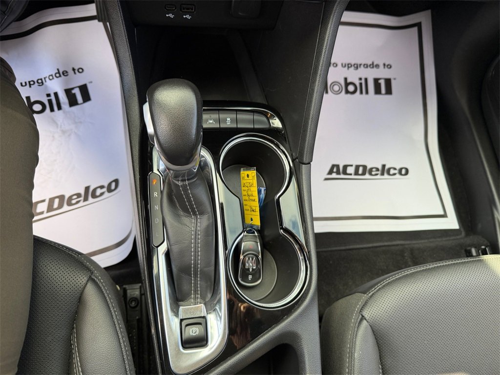 Used 2024 Buick Encore GX Sport Touring image 20