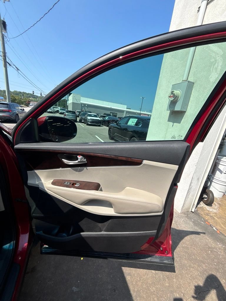 Used 2016 Kia Sorento FWD w/ LX Convenience Package image 23