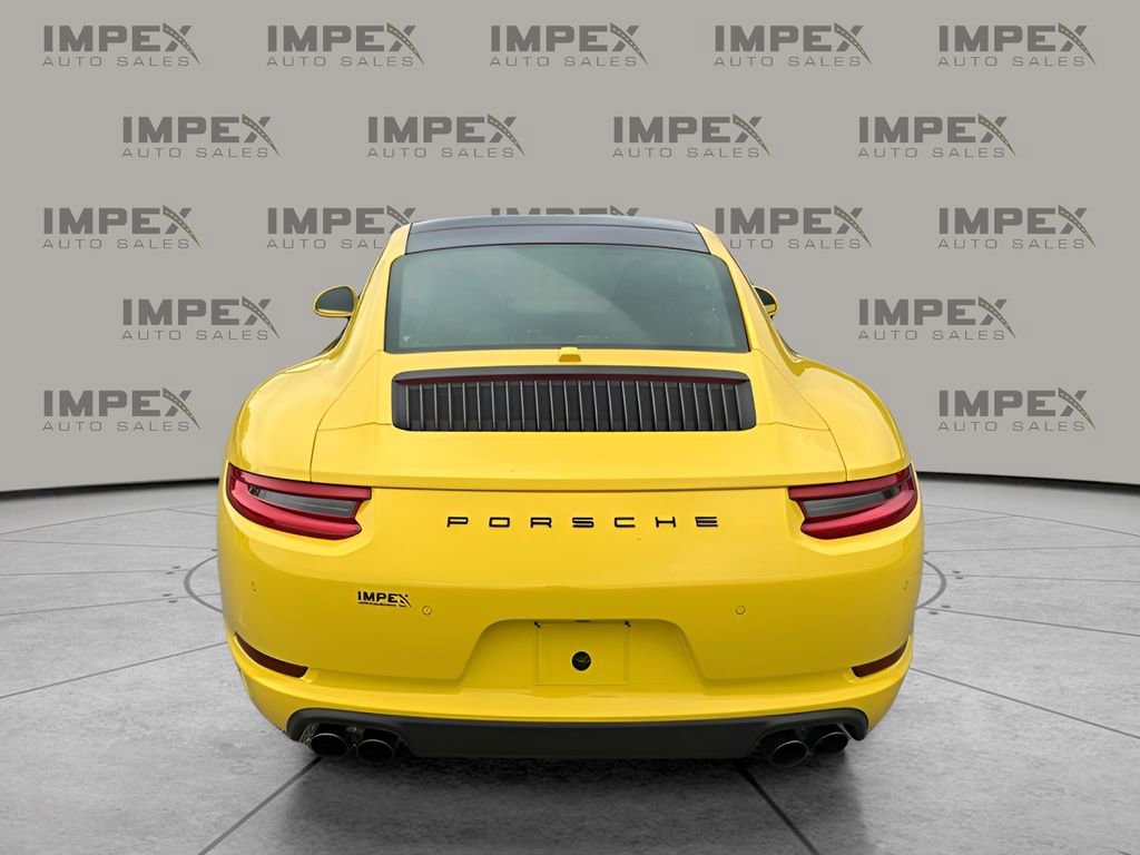 Used 2018 Porsche 911 Carrera image 4