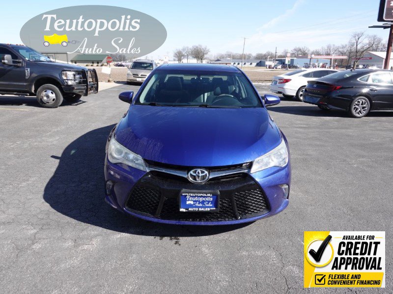 Used 2015 Toyota Camry XSE w/ Moonroof Package FWD image 4