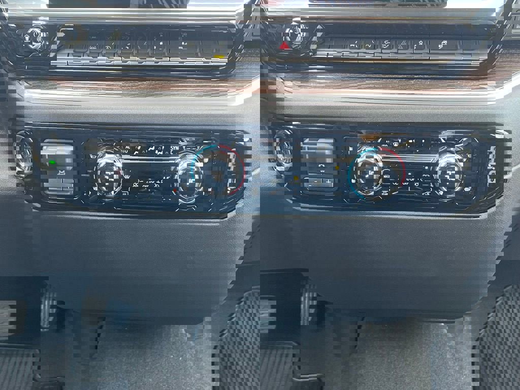 New 2026 GMC Sierra 1500 Elevation image 20