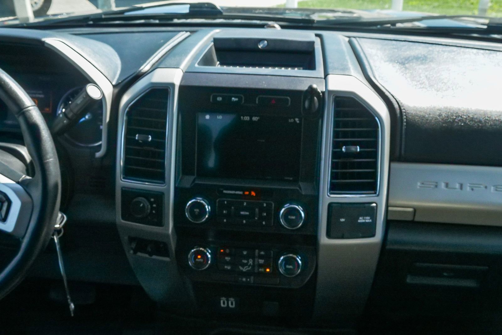 Used 2019 Ford F250 Lariat image 12