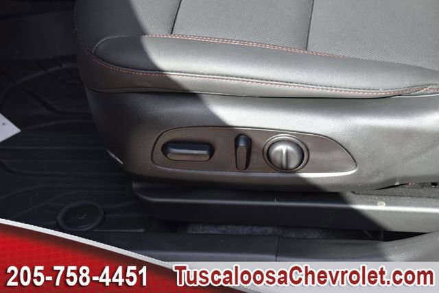 Used 2026 Chevrolet Trax RS w/ Sunroof Package image 19
