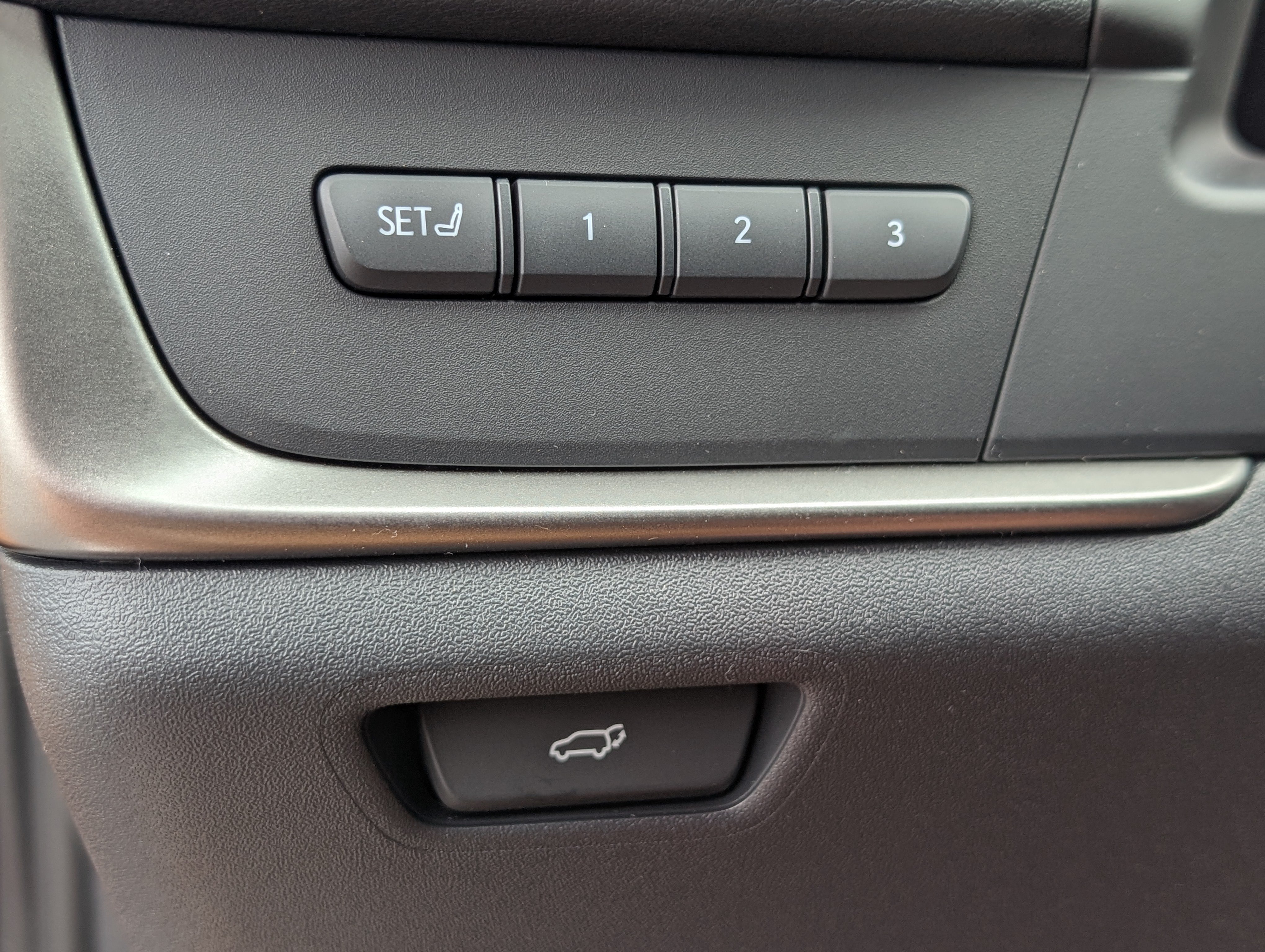 New 2026 Lexus RZ 450e AWD image 18