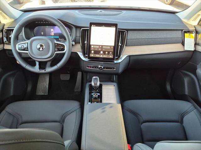 New 2026 Volvo XC90 T8 Plus w/ Protection Package AWD/4WD image 11