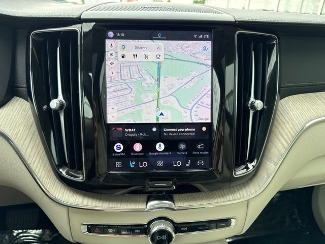 Certified 2022 Volvo XC60 B5 Inscription w/ Advanced Package AWD/4WD image 25