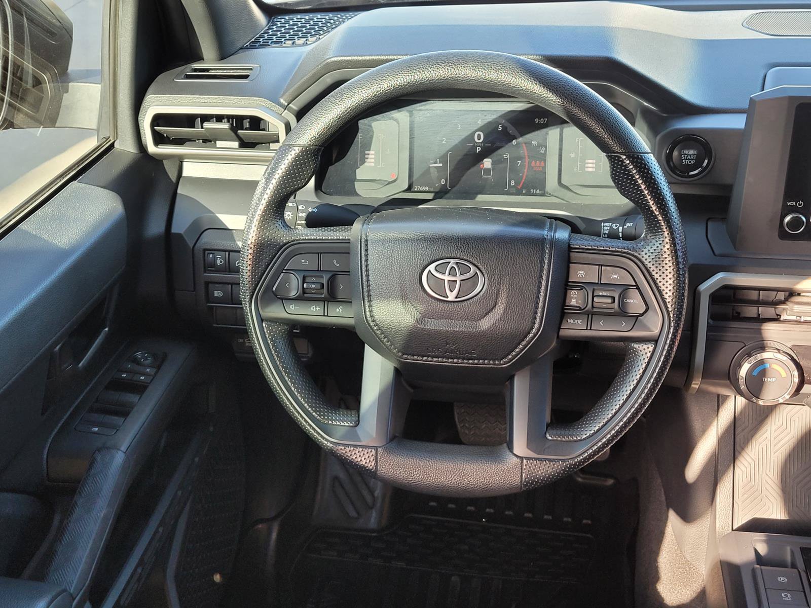 Used 2024 Toyota Tacoma SR RWD image 6