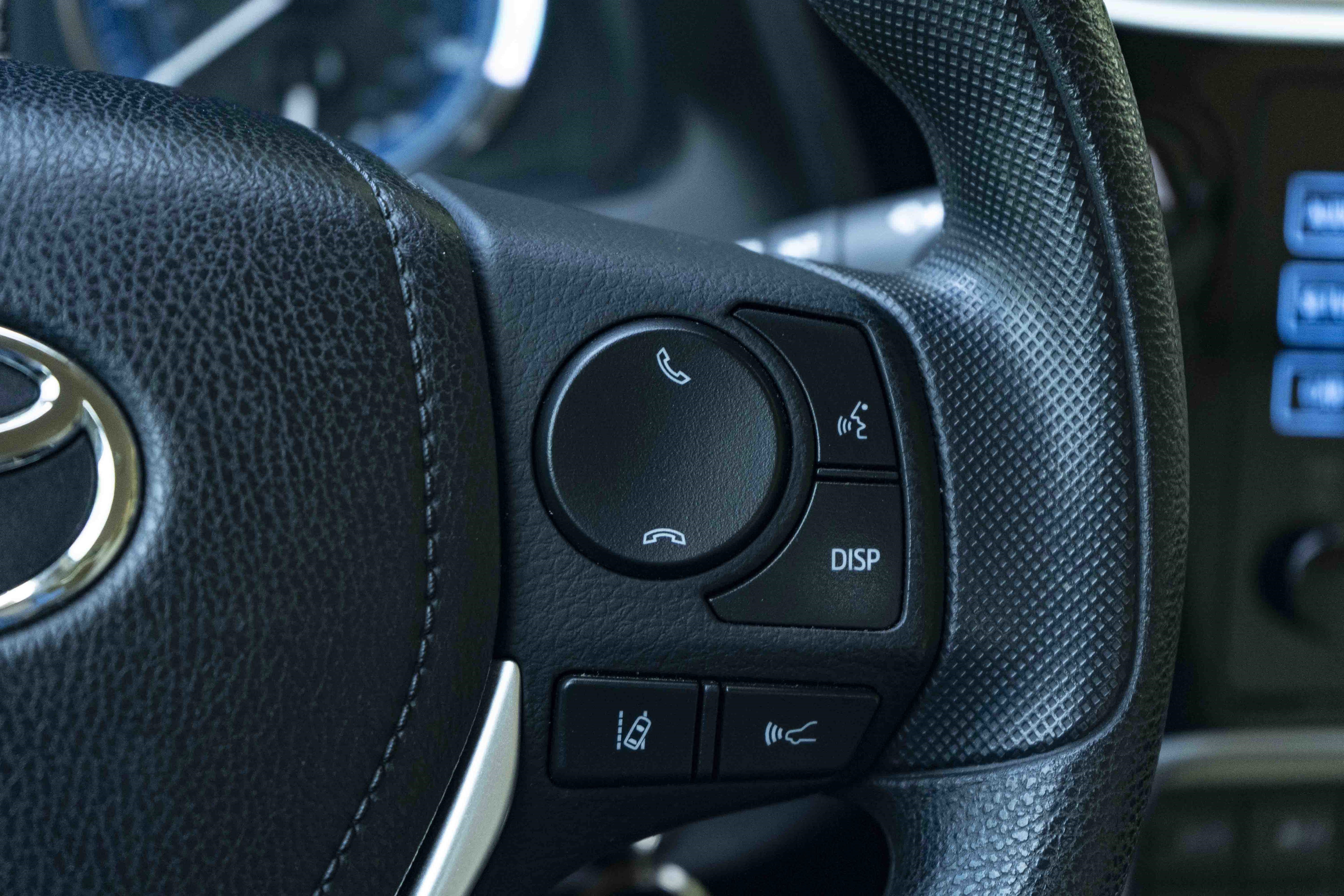 Used 2019 Toyota Corolla SE FWD image 19