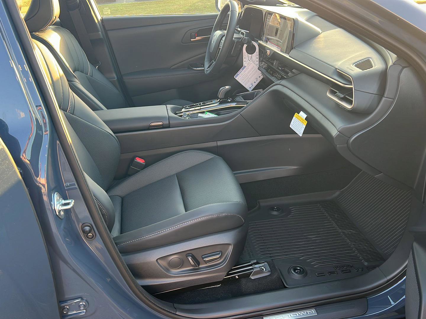 New 2026 Toyota Crown Signia image 14