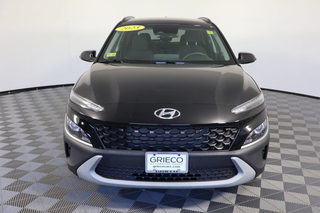 Used 2023 Hyundai Kona SEL w/ Cargo Package AWD/4WD image 3