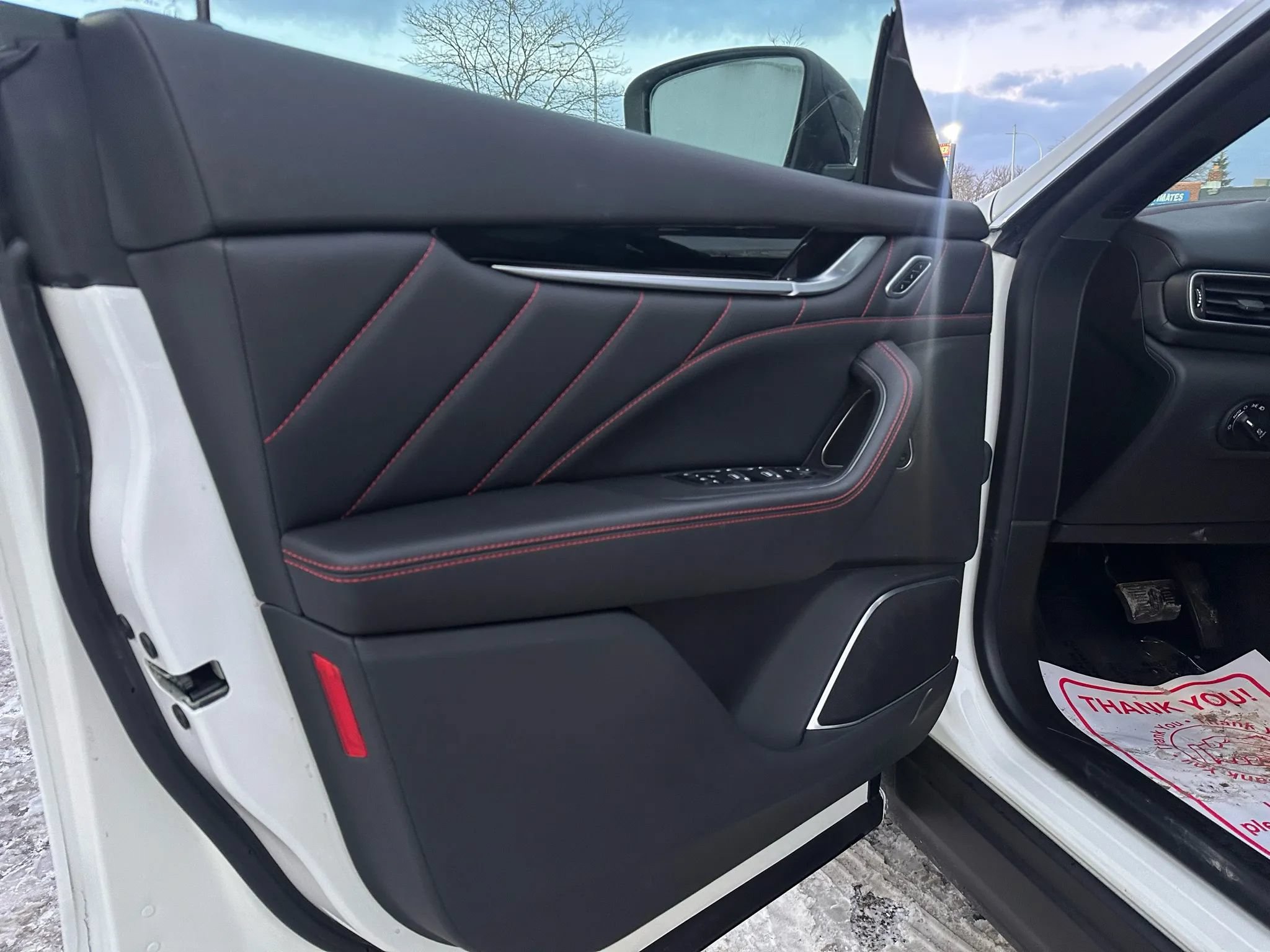 Used 2024 Maserati Levante Modena Ultima AWD/4WD image 17