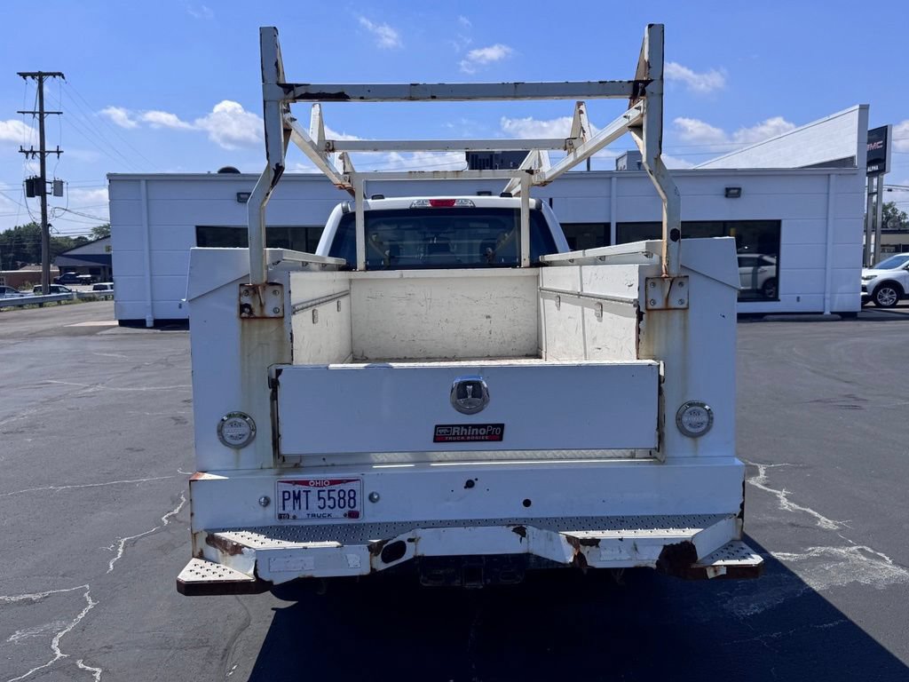 Used 2022 Ford F250 XL w/ Power Equipment Group RWD image 4