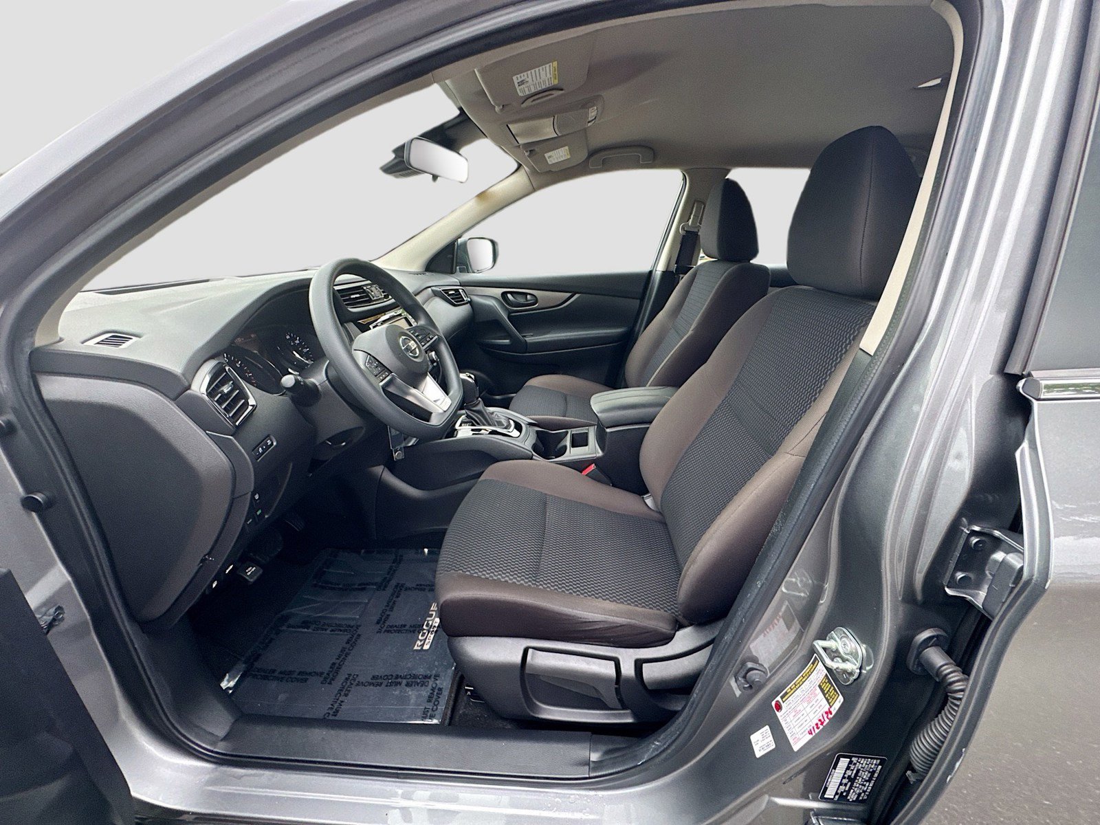 Used 2022 Nissan Rogue Sport S FWD image 22