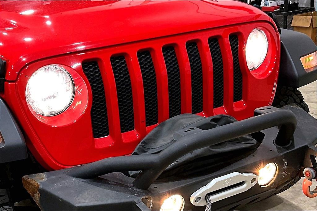 Used 2018 Jeep Wrangler Unlimited Sport S image 24