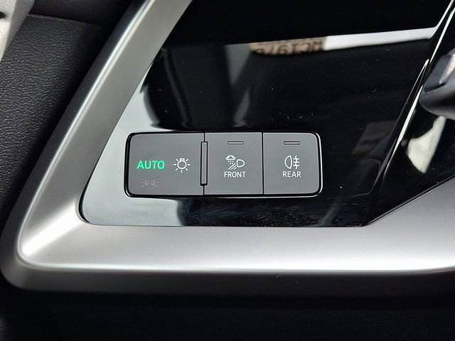 Used 2023 Audi A3 2.0T Premium image 25