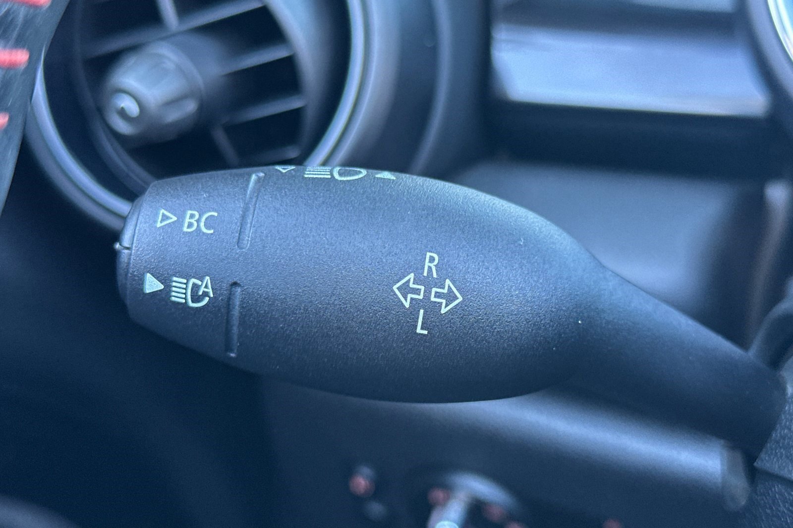 Used 2020 MINI Cooper S image 30