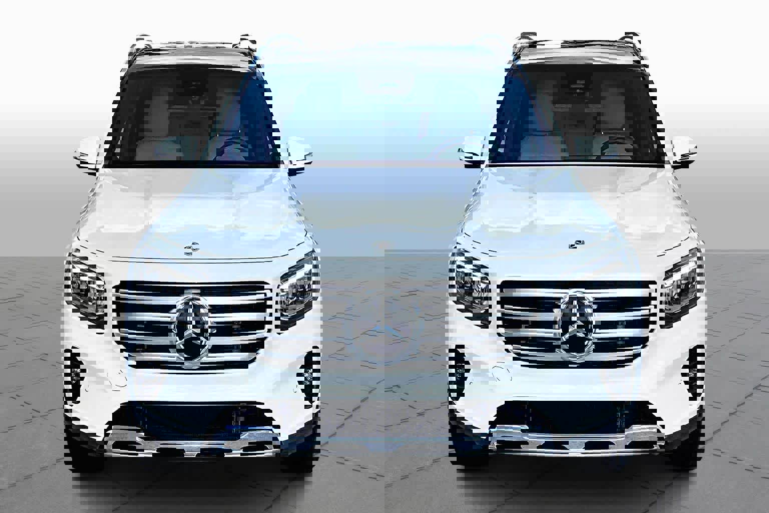 Used 2025 Mercedes-Benz GLB 250 image 4