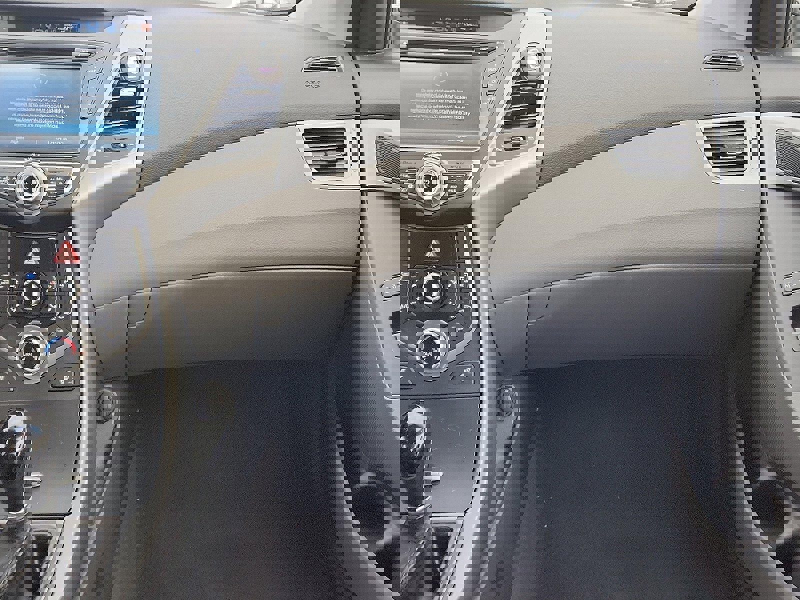 Used 2014 Hyundai Elantra w/ Option Group 2 image 11