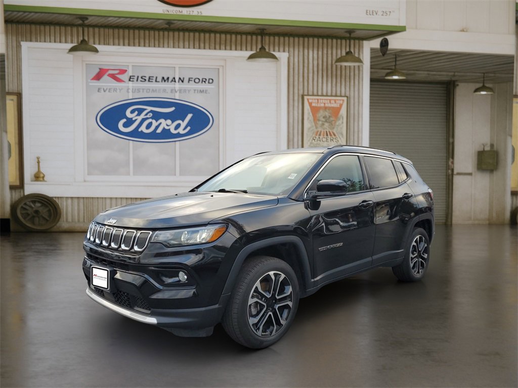 Used 2022 Jeep Compass Limited image 2
