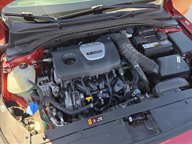 Used 2018 Hyundai Elantra GT Sport FWD image 22