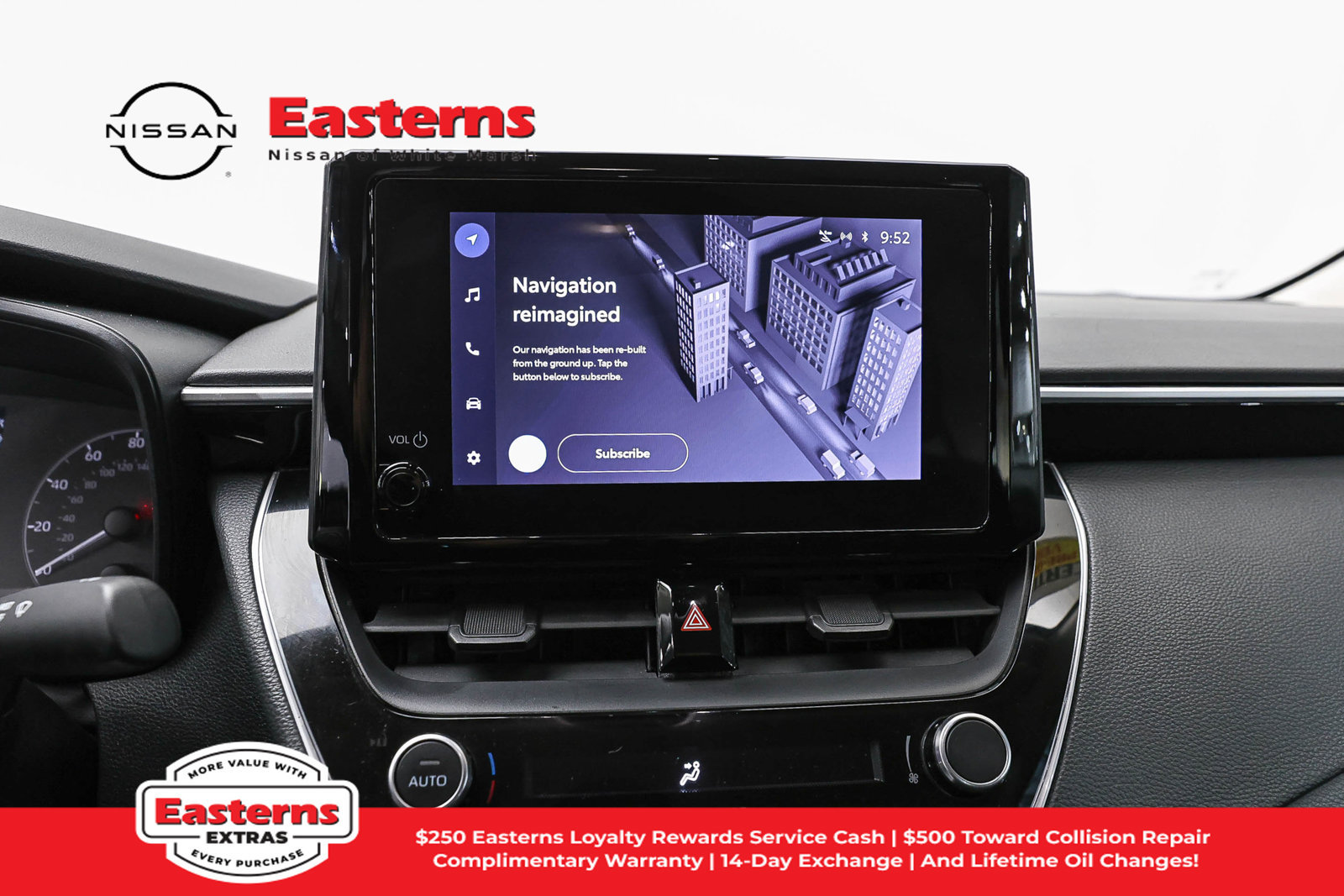 Used 2023 Toyota Corolla LE FWD image 12