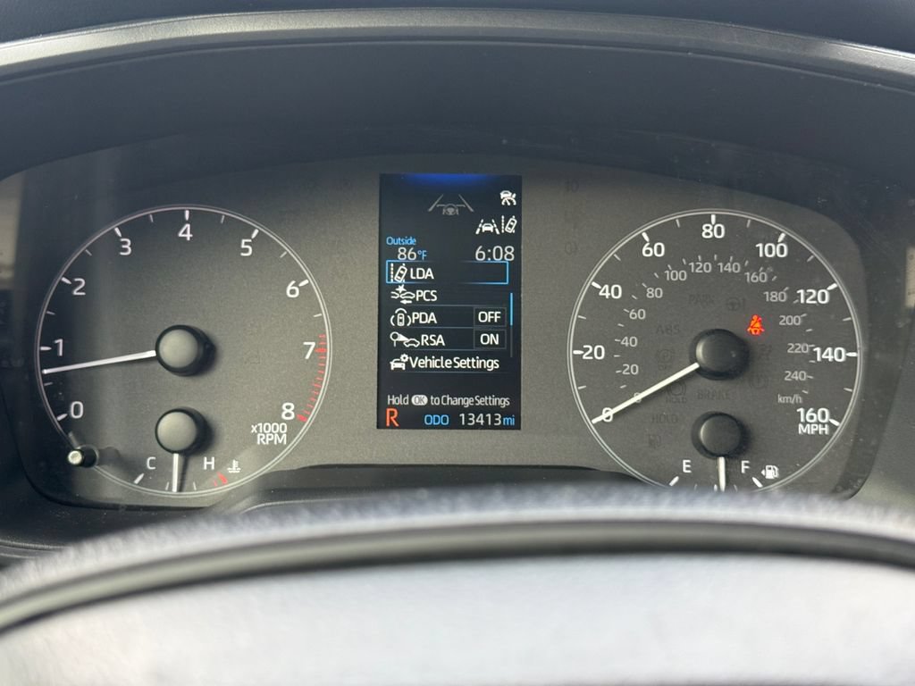 Used 2025 Toyota Corolla LE FWD image 27