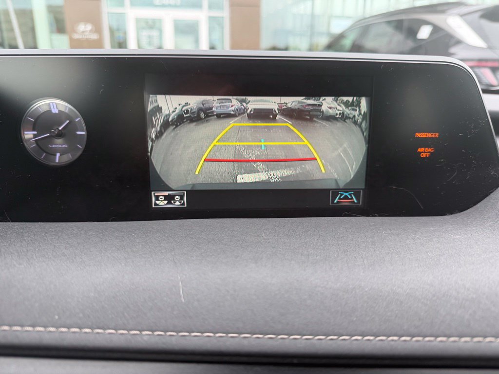 Used 2020 Lexus UX 250h w/ Premium Package AWD/4WD image 9