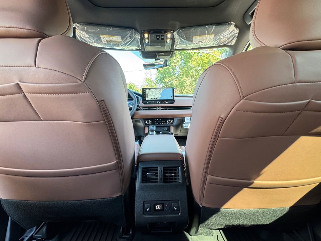 New 2026 Mitsubishi Outlander SEL image 18