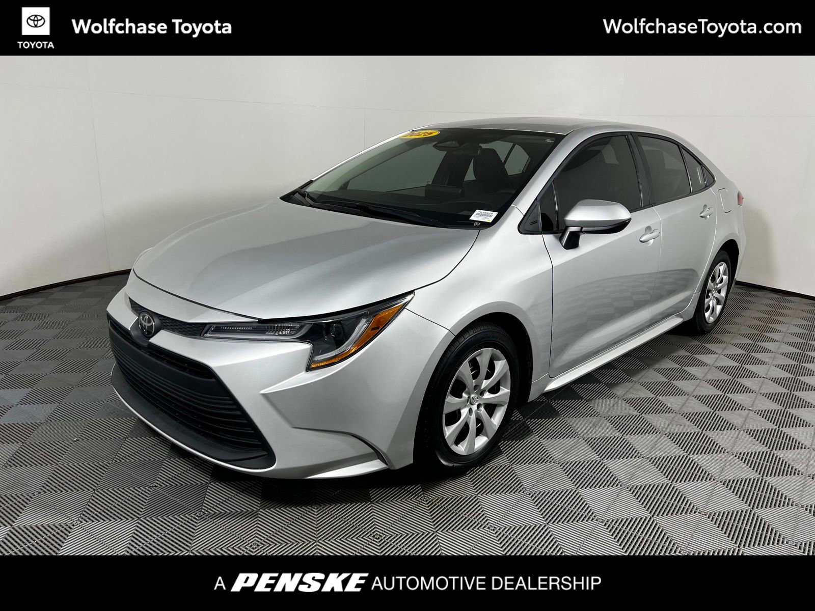 Used 2025 Toyota Corolla LE