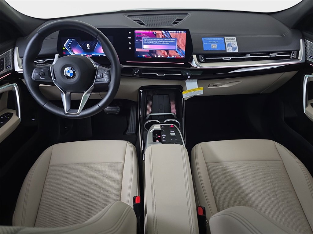 Used 2025 BMW X2 xDrive28i w/ Convenience Package image 13